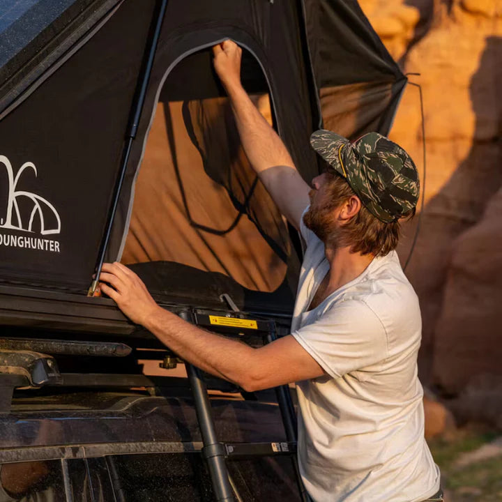 YOUNGHUNTER 4x4 Triangle Pop-Up Hardshell Rooftop Tent for Cars and Trucks