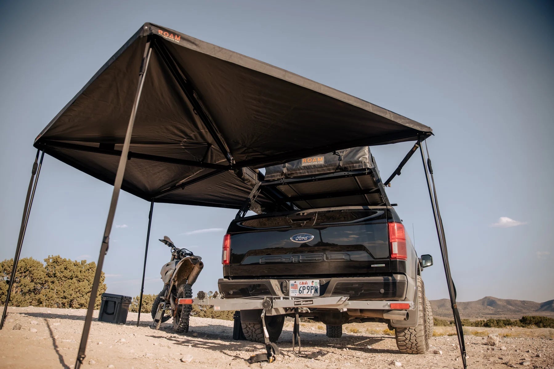 ROAM 'ARC 270' AWNING