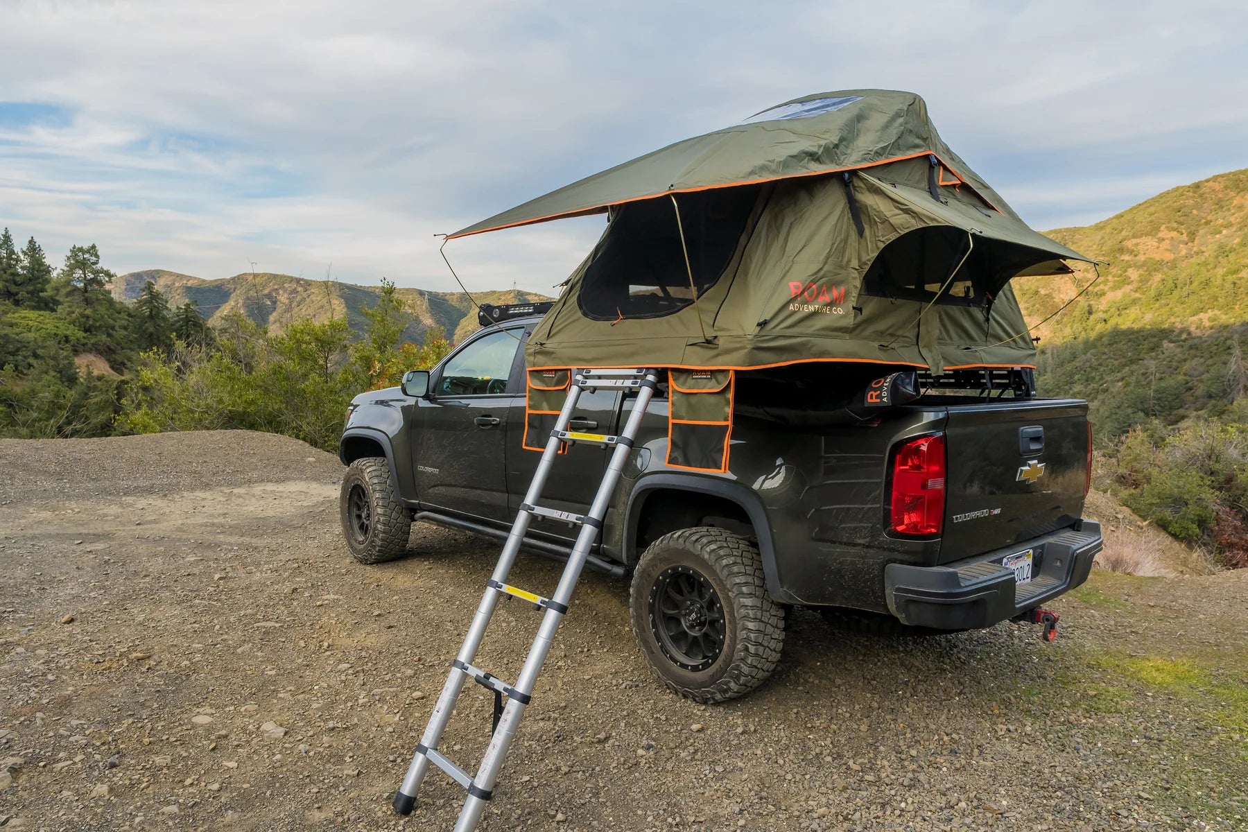 ROAM 'THE VAGABOND LITE' ROOFTOP TENT