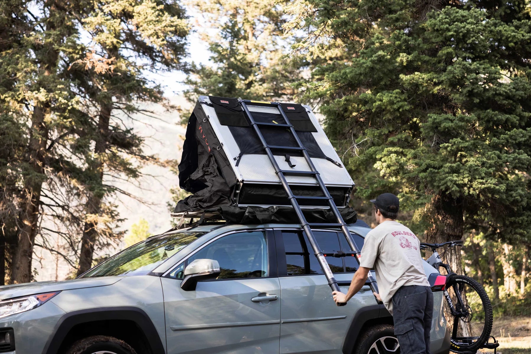 ROAM 'THE VAGABOND LITE' ROOFTOP TENT