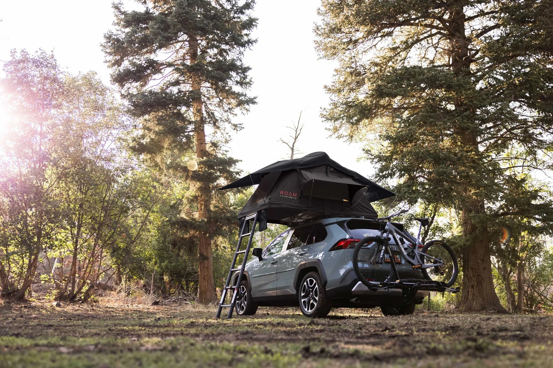 ROAM 'THE VAGABOND LITE' ROOFTOP TENT