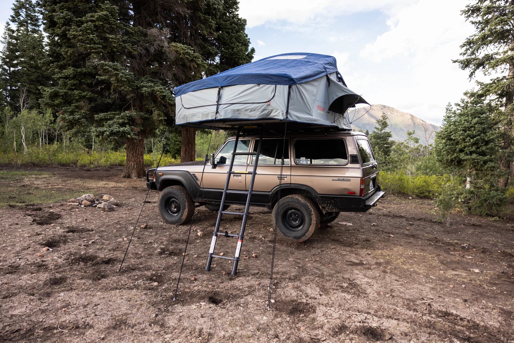 ROAM 'THE VAGABOND XL' ROOFTOP TENT