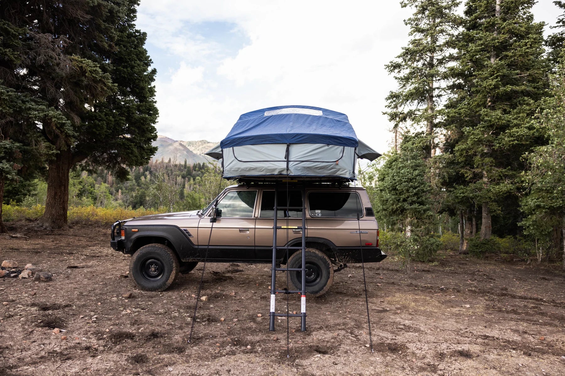 ROAM 'THE VAGABOND XL' ROOFTOP TENT